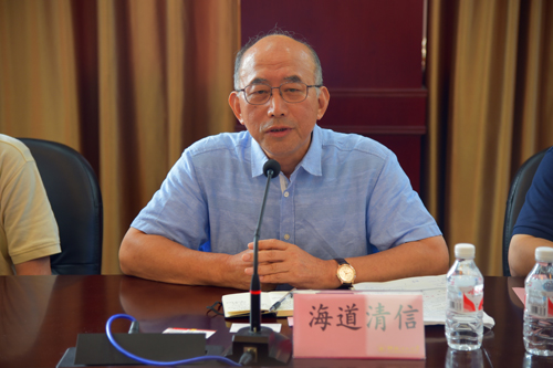 http://www.glut.edu.cn/Git/UpdateFiles/2016/2016919538854.jpg http://www.glut.edu.cn/Git/UpdateFiles/2016/2016919538854.jpg